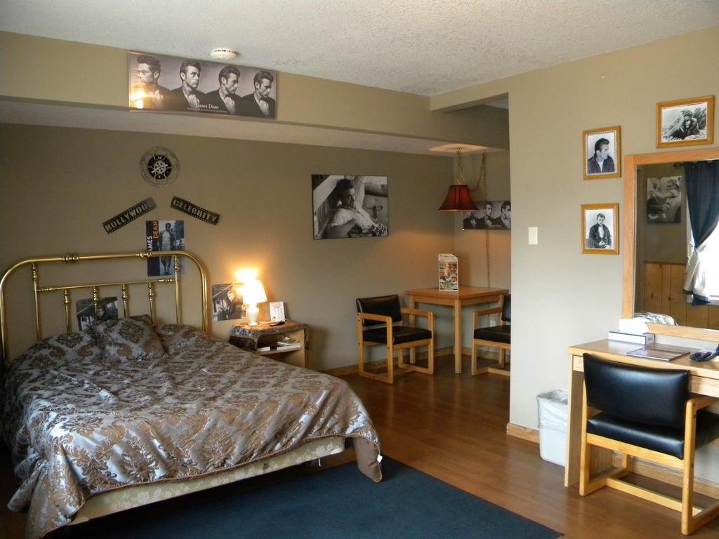 Blue And White Motel Kalispell Δωμάτιο φωτογραφία