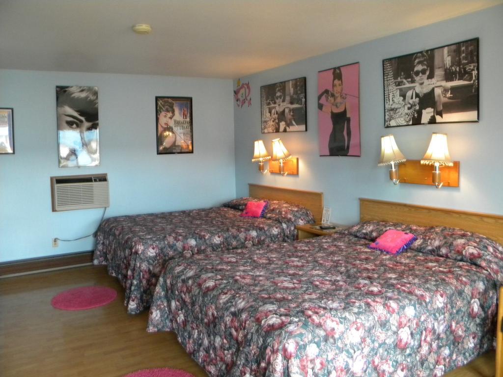 Blue And White Motel Kalispell Δωμάτιο φωτογραφία