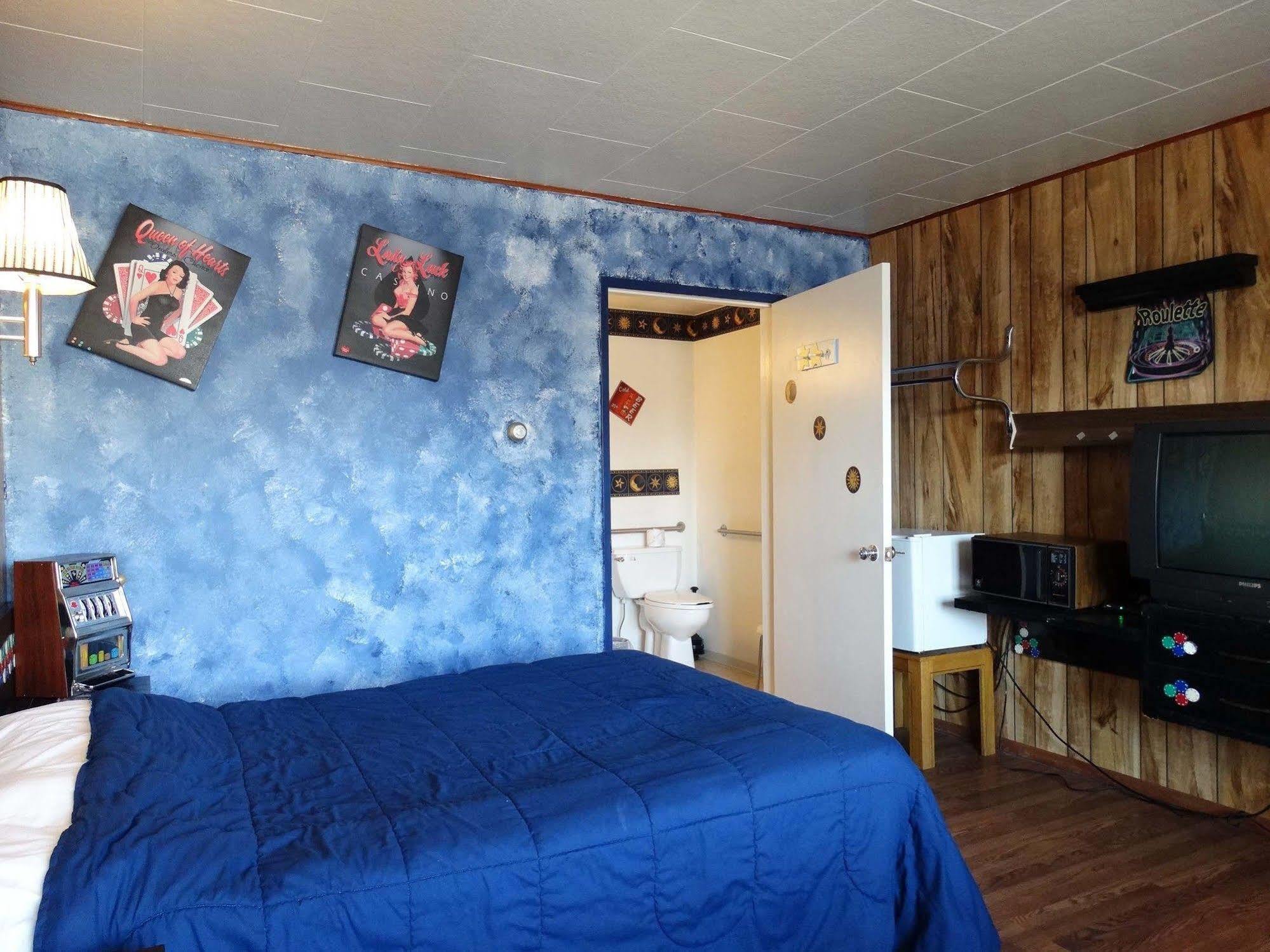 Blue And White Motel Kalispell Εξωτερικό φωτογραφία